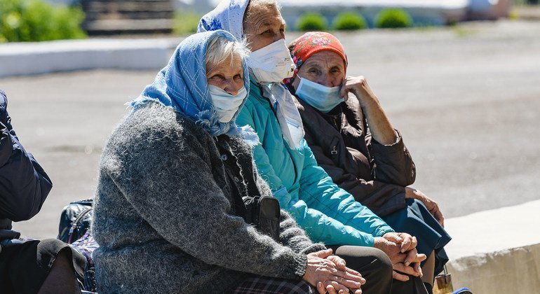 Военные действия и пандемия – двойное испытание для Восточной Украины